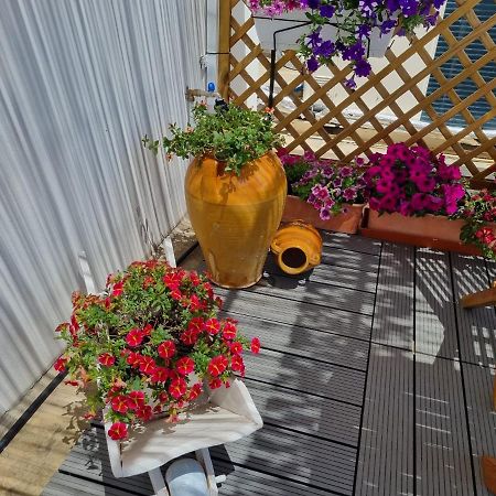 Вілла La Terrazza Di Zoe - Castromediano Кавалліно-ді-Лечче Екстер'єр фото